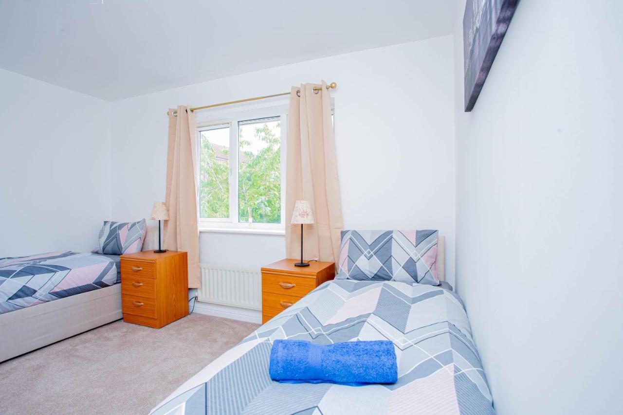 Intellect Suites Northampton Exteriér fotografie